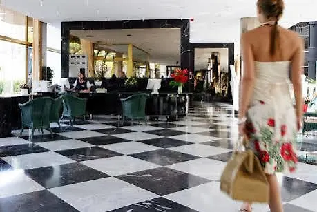 Hotell Mare Nostrum 5*